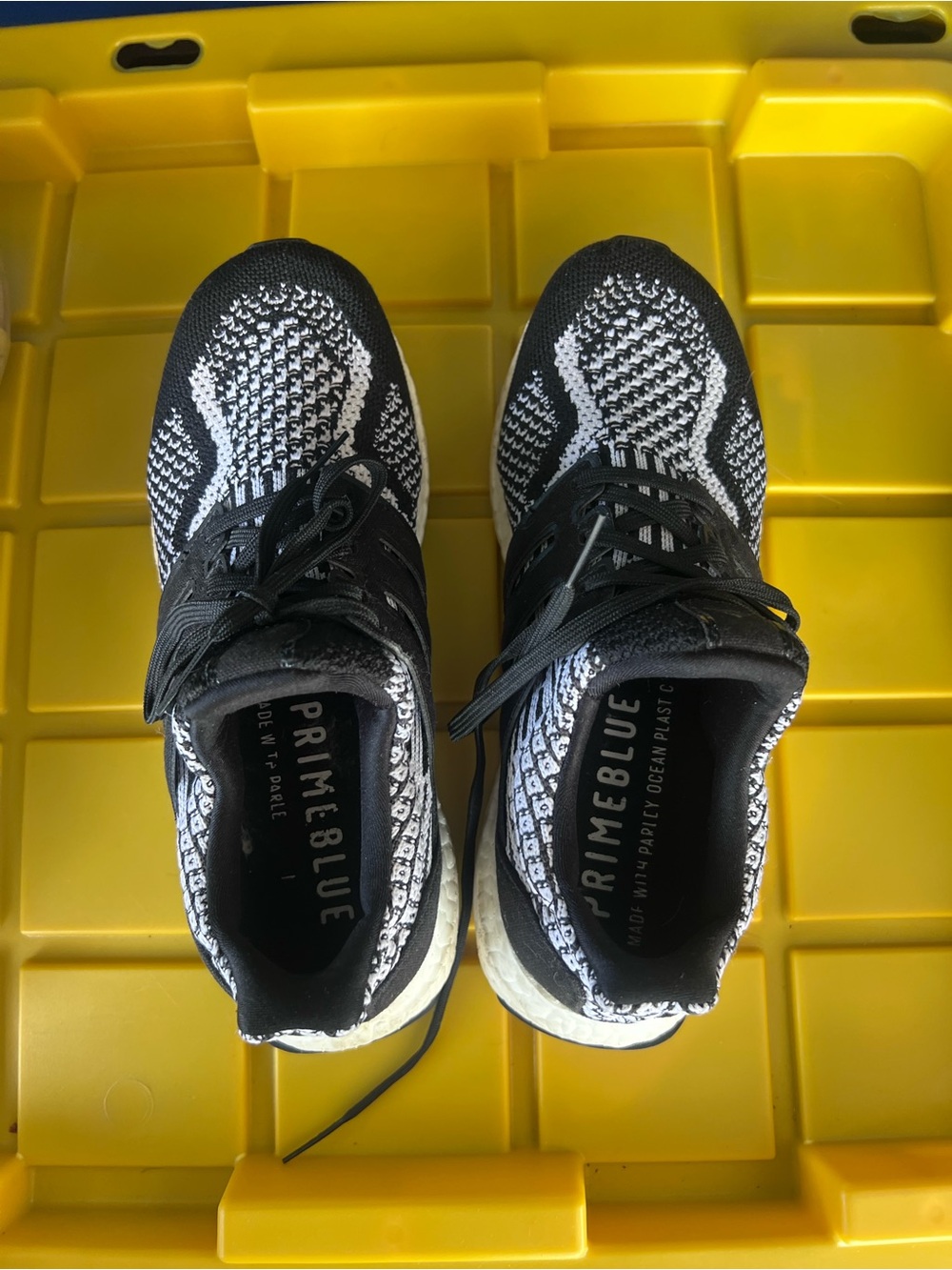 adidas Primeblue Womens Black & White Running Sneakers